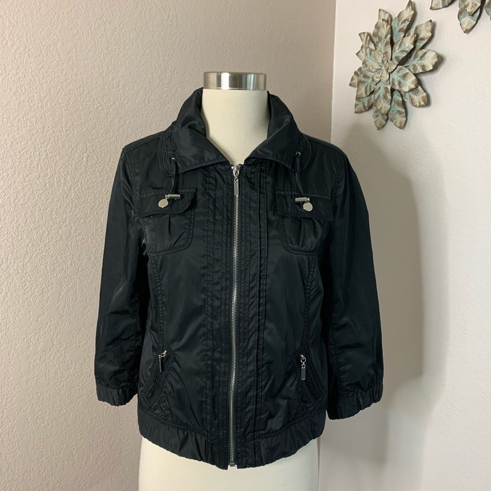 WHBM Windbreaker Jacket Size 6, Color Black